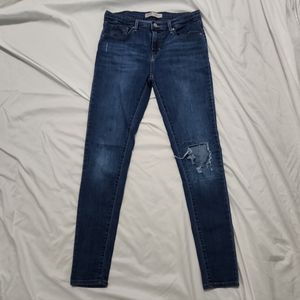 Levi's Girl Super Skinny Jeans.  Size W18.